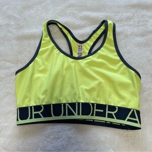 Under Armour Women’s Sports Bra Size Medium